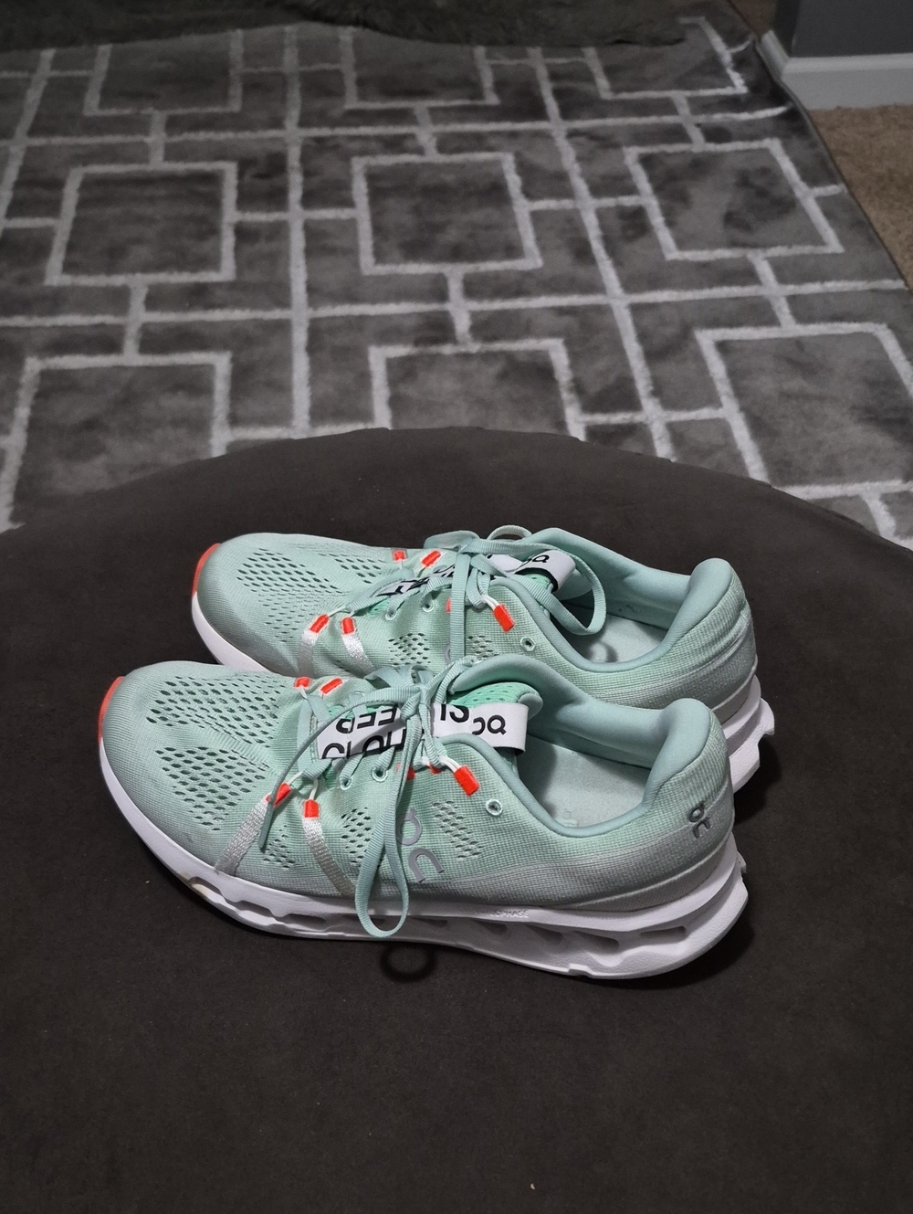 On Running Women’s Mint Green Cloudswift Sneakers